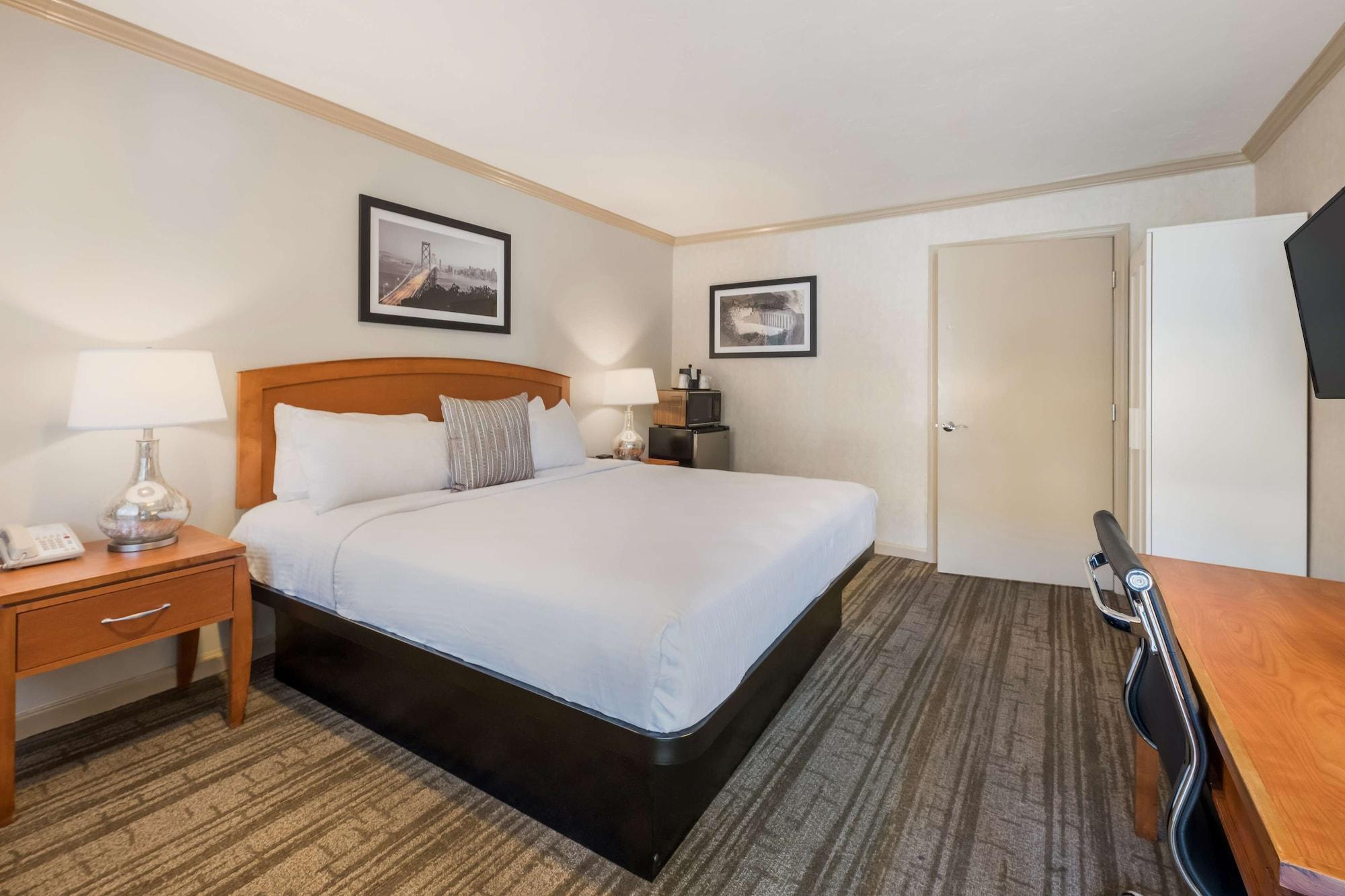 Surestay Plus Hotel By Best Western Маунтин-Вью Экстерьер фото