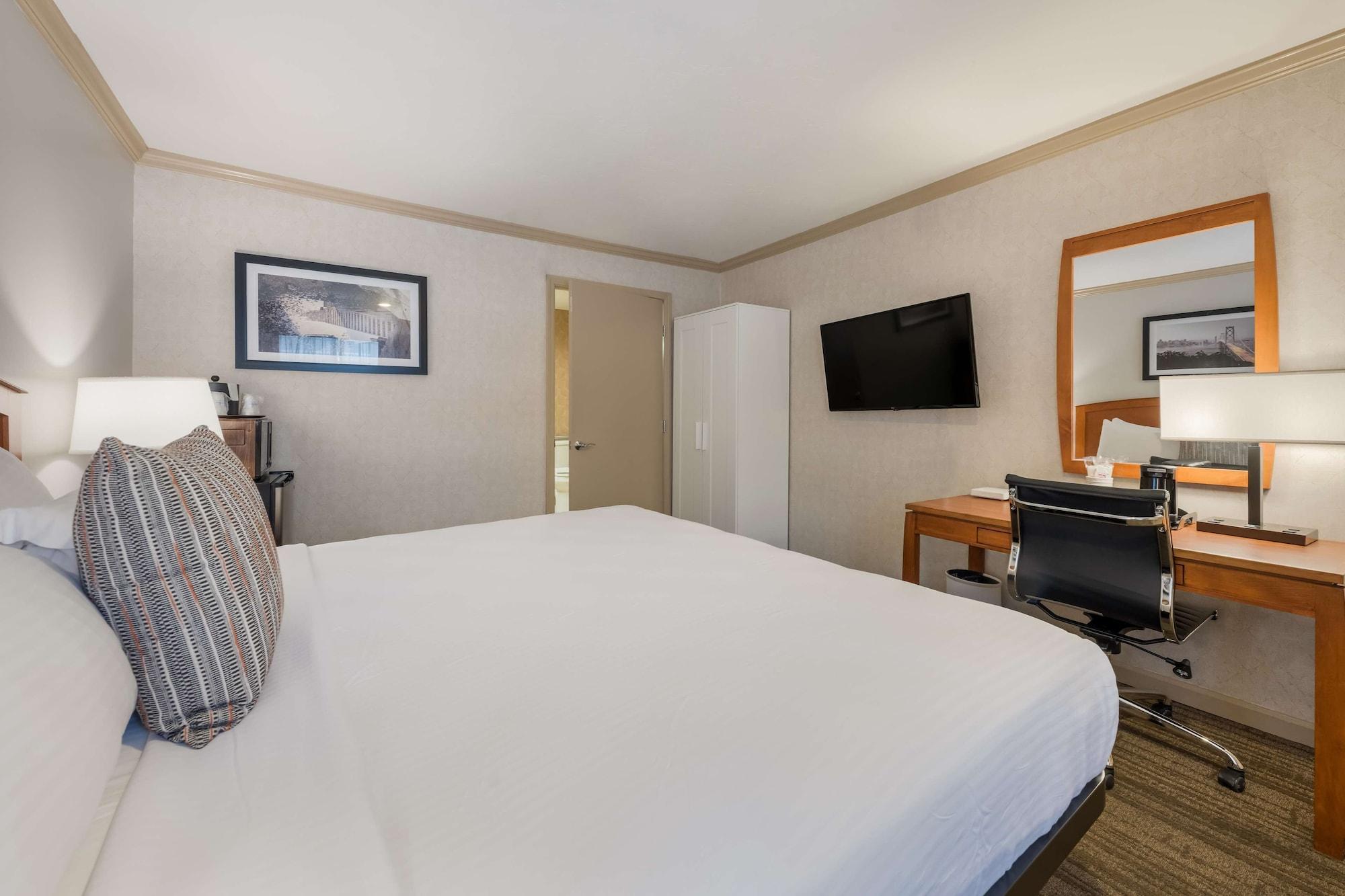 Surestay Plus Hotel By Best Western Маунтин-Вью Экстерьер фото